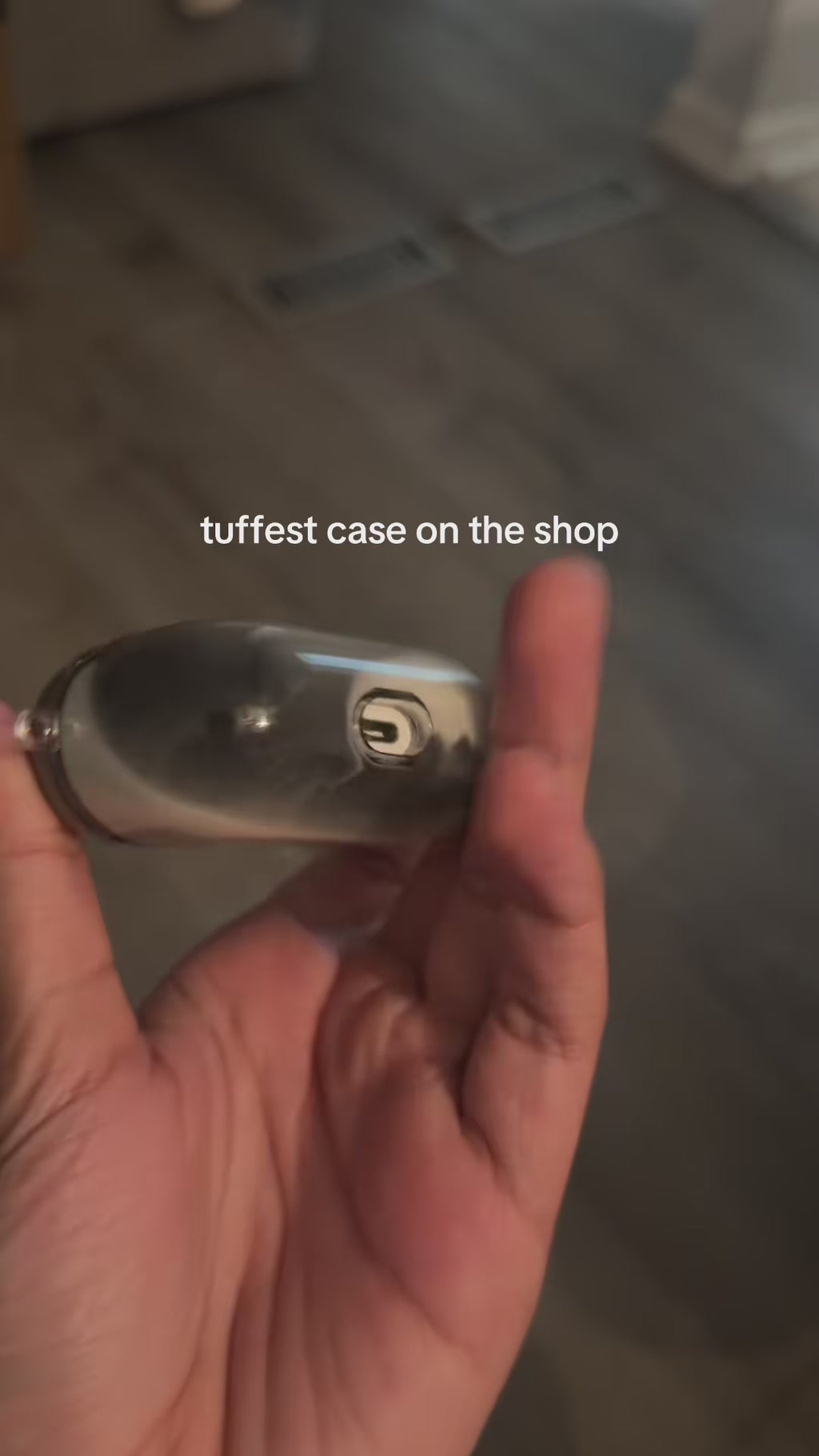 LUNAR WHITE AIRPOD CASE
